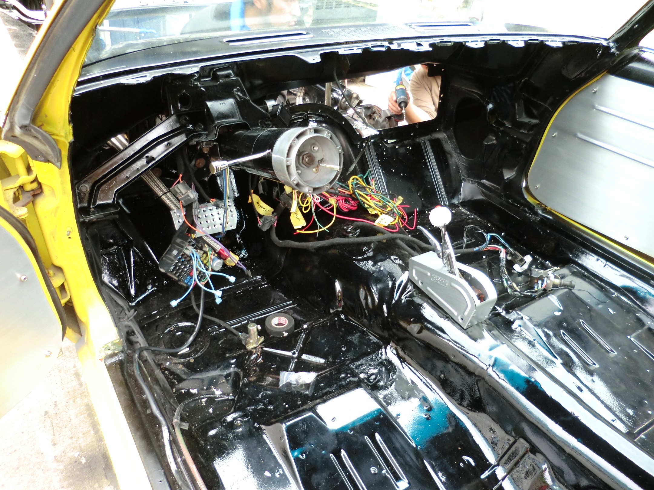 Blue muscle car engine bay