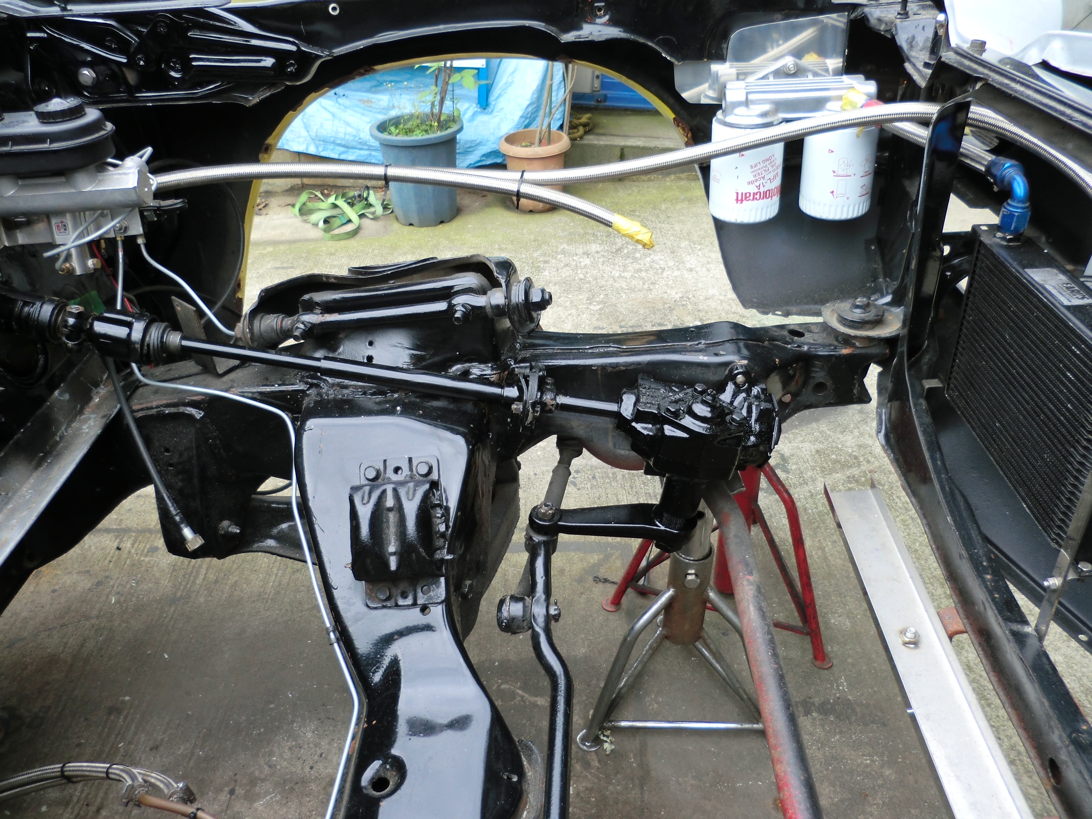 Engine bay chassis paint and steering linkage